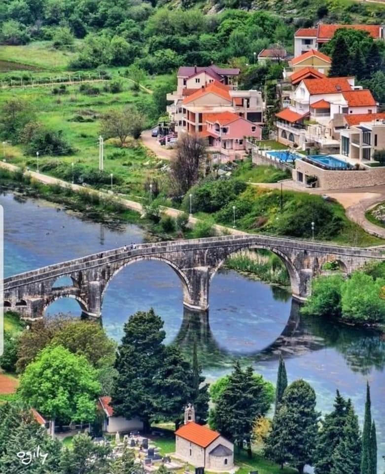Jeca Apartment Trebinje Bagian luar foto
